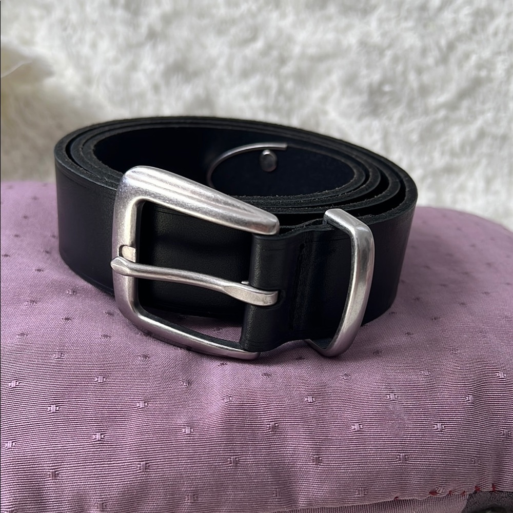Madewell 100% genuine leather black belt